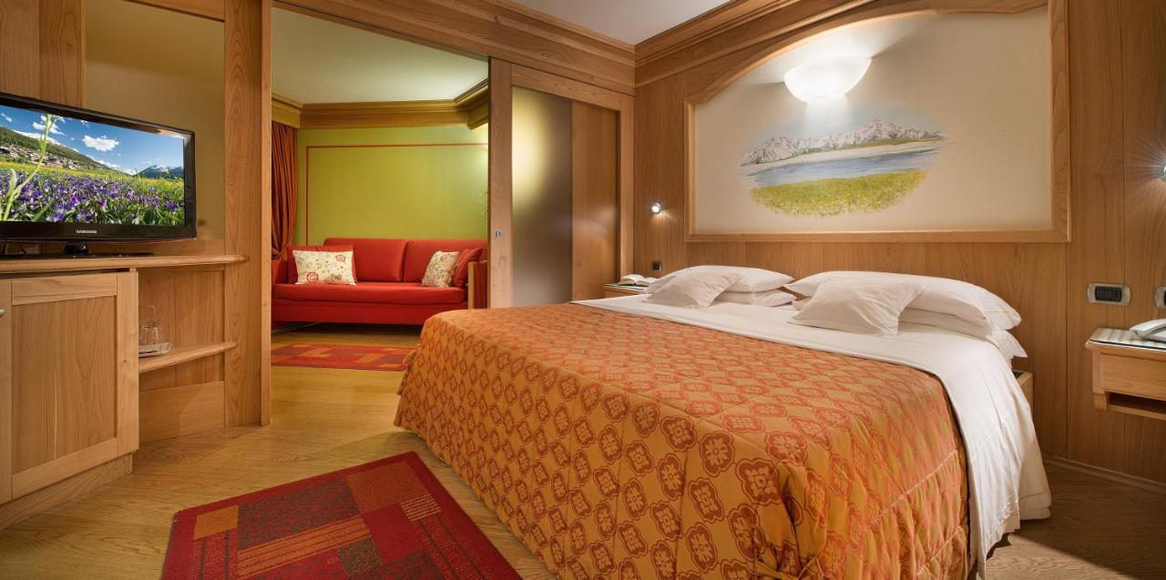 Hotel Baita Montana ลีวินโญ ภายนอก รูปภาพ