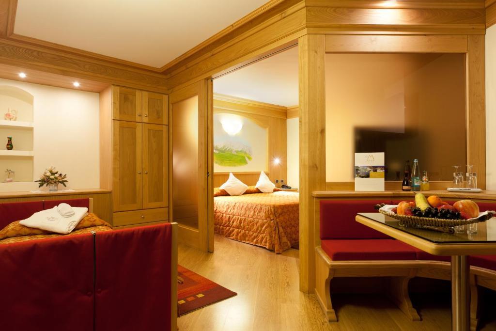 Hotel Baita Montana ลีวินโญ ห้อง รูปภาพ