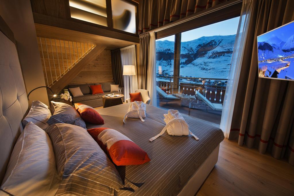 Hotel Baita Montana ลีวินโญ ภายนอก รูปภาพ