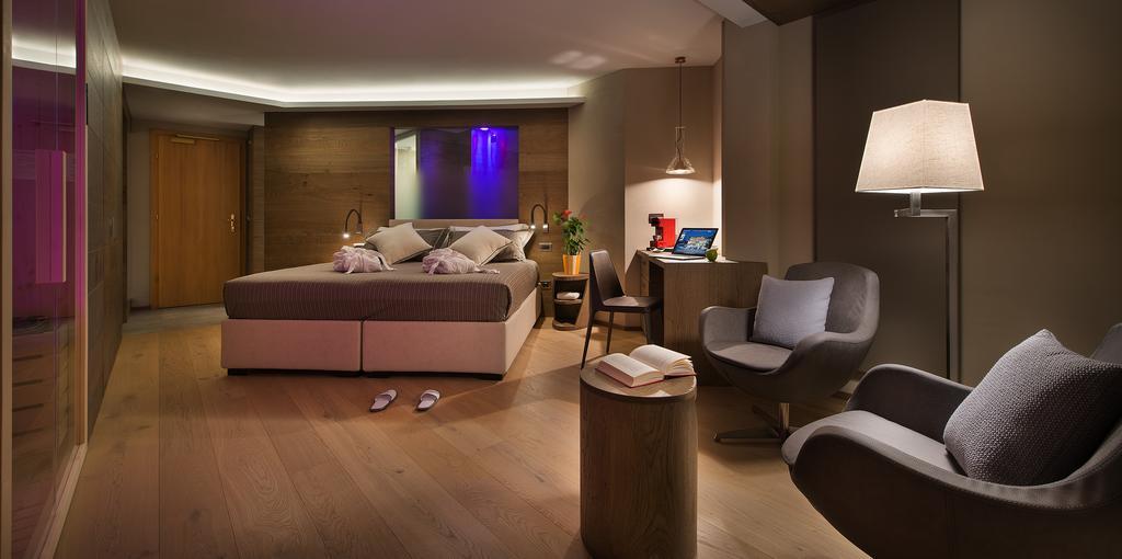 Hotel Baita Montana ลีวินโญ ภายนอก รูปภาพ