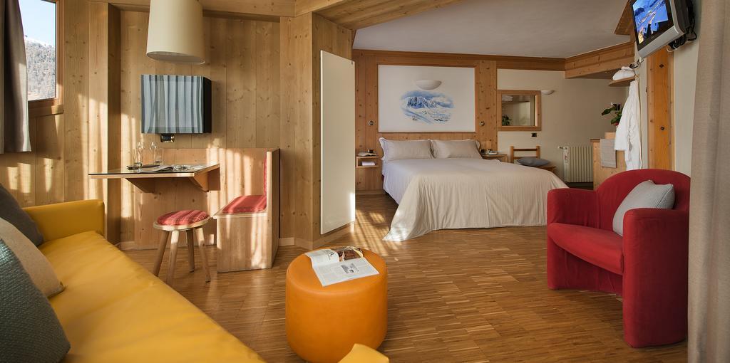 Hotel Baita Montana ลีวินโญ ภายนอก รูปภาพ