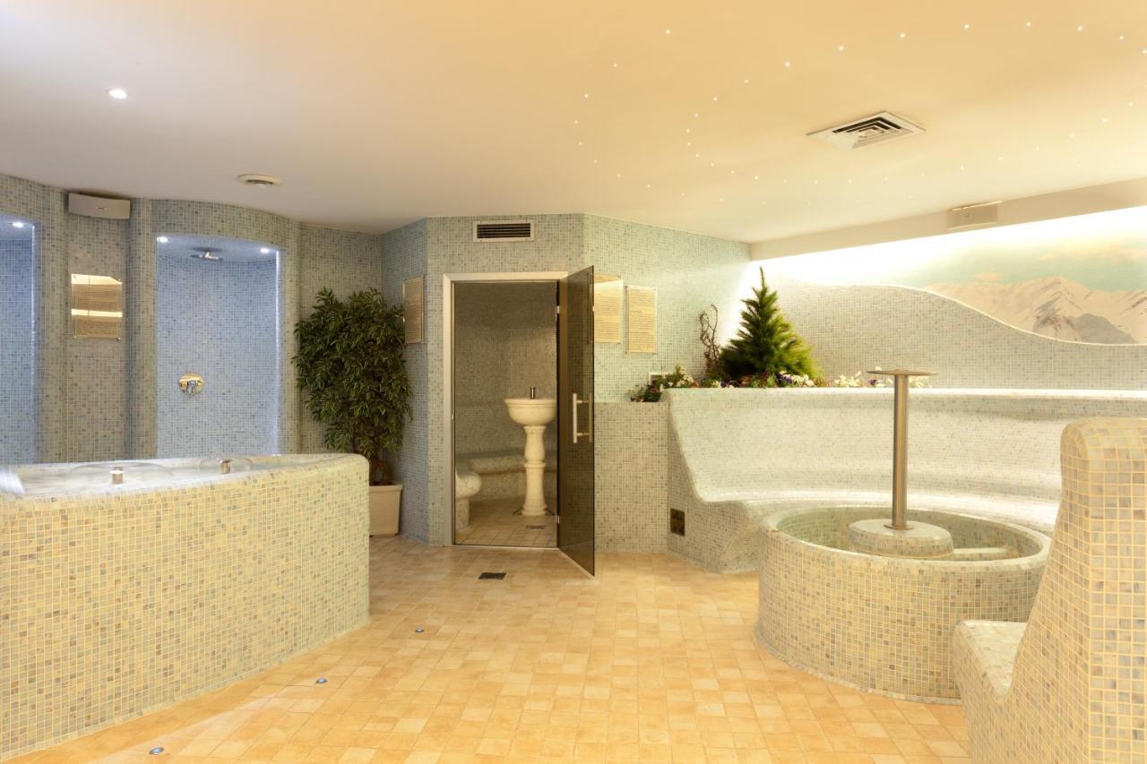 Hotel Baita Montana ลีวินโญ ภายนอก รูปภาพ