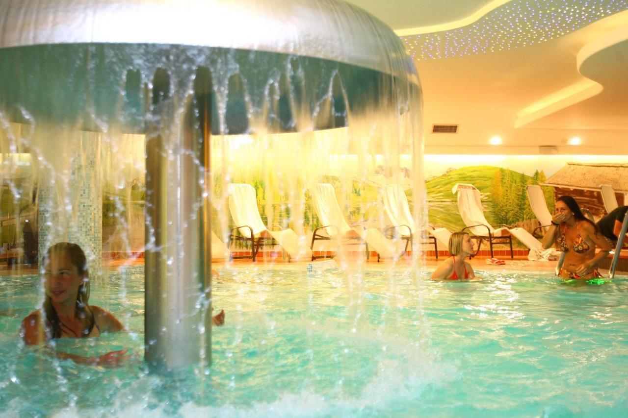 Hotel Baita Montana ลีวินโญ ภายนอก รูปภาพ