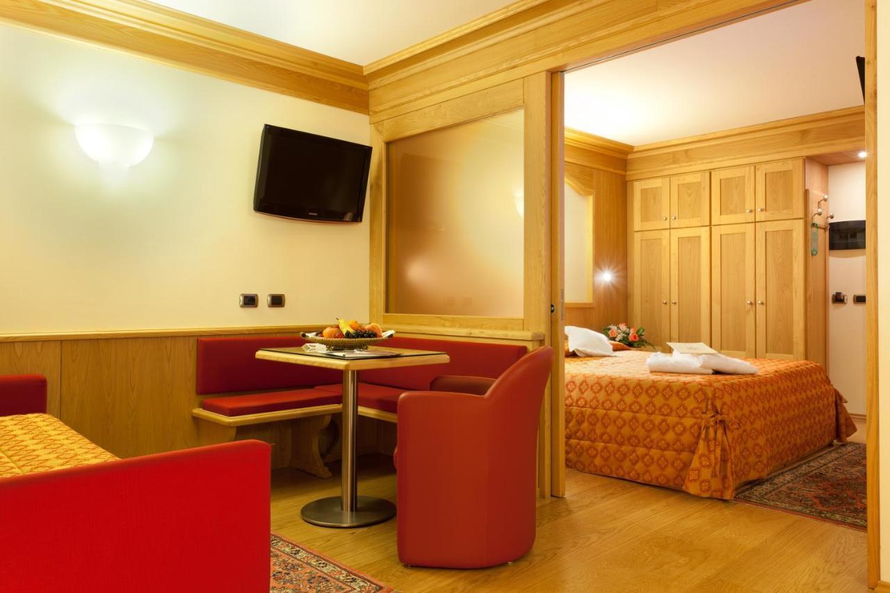 Hotel Baita Montana ลีวินโญ ภายนอก รูปภาพ